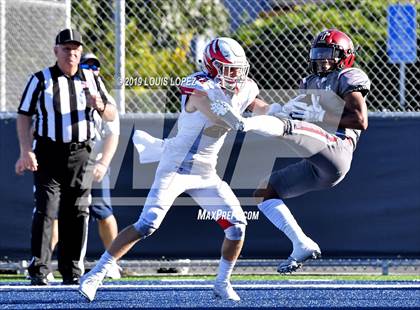 Thumbnail 3 in JSerra Catholic vs. Milton (Trinity League vs. USA Showcase) photogallery.