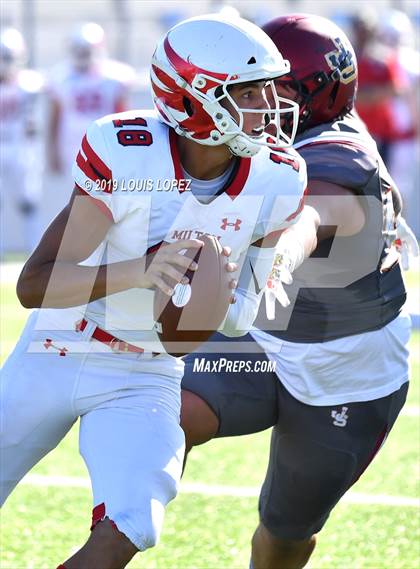 Thumbnail 1 in JSerra Catholic vs. Milton (Trinity League vs. USA Showcase) photogallery.