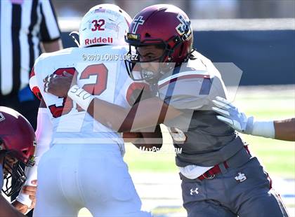 Thumbnail 2 in JSerra Catholic vs. Milton (Trinity League vs. USA Showcase) photogallery.