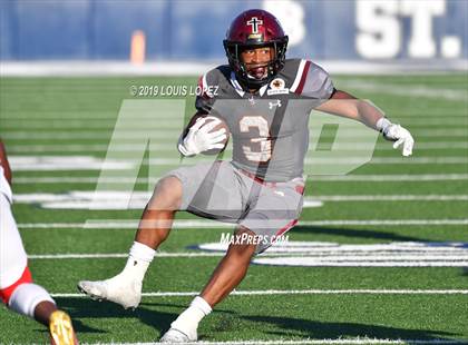 Thumbnail 3 in JSerra Catholic vs. Milton (Trinity League vs. USA Showcase) photogallery.