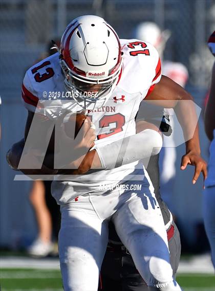 Thumbnail 2 in JSerra Catholic vs. Milton (Trinity League vs. USA Showcase) photogallery.