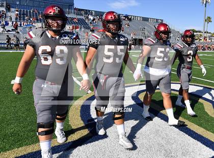 Thumbnail 2 in JSerra Catholic vs. Milton (Trinity League vs. USA Showcase) photogallery.