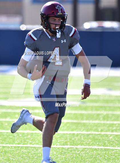 Thumbnail 1 in JSerra Catholic vs. Milton (Trinity League vs. USA Showcase) photogallery.