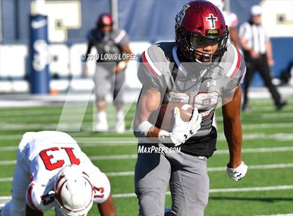 Thumbnail 2 in JSerra Catholic vs. Milton (Trinity League vs. USA Showcase) photogallery.