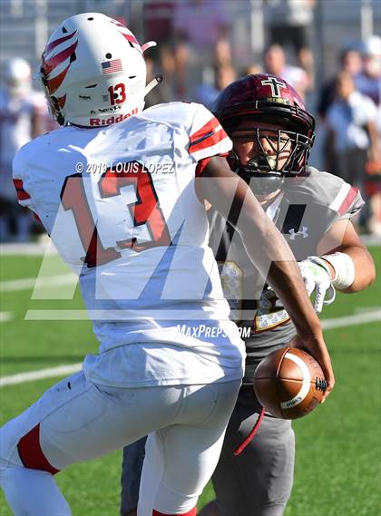 Thumbnail 3 in JSerra Catholic vs. Milton (Trinity League vs. USA Showcase) photogallery.