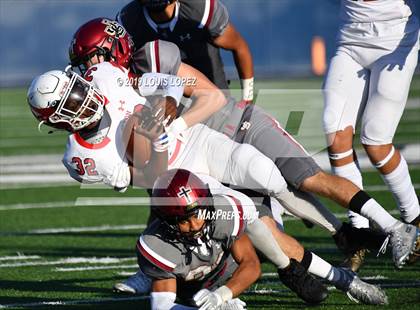 Thumbnail 3 in JSerra Catholic vs. Milton (Trinity League vs. USA Showcase) photogallery.