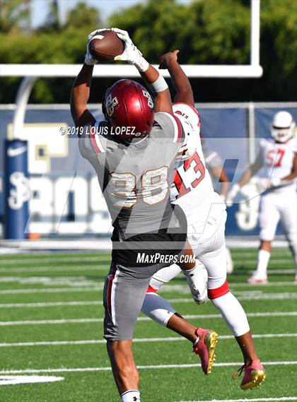 Thumbnail 3 in JSerra Catholic vs. Milton (Trinity League vs. USA Showcase) photogallery.