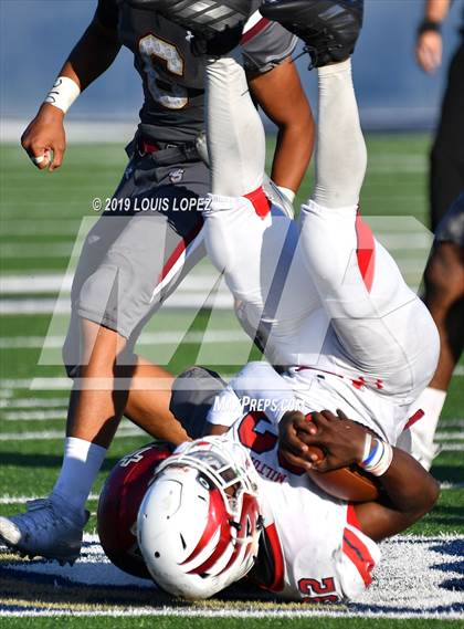 Thumbnail 3 in JSerra Catholic vs. Milton (Trinity League vs. USA Showcase) photogallery.