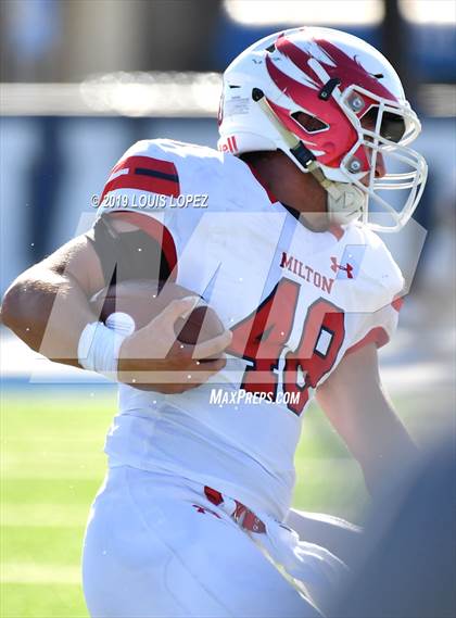 Thumbnail 3 in JSerra Catholic vs. Milton (Trinity League vs. USA Showcase) photogallery.