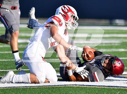 Thumbnail 1 in JSerra Catholic vs. Milton (Trinity League vs. USA Showcase) photogallery.