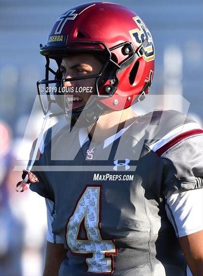 Thumbnail 1 in JSerra Catholic vs. Milton (Trinity League vs. USA Showcase) photogallery.