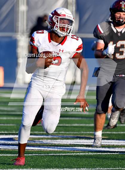 Thumbnail 2 in JSerra Catholic vs. Milton (Trinity League vs. USA Showcase) photogallery.