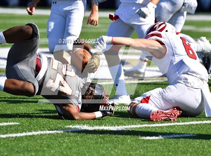 Thumbnail 1 in JSerra Catholic vs. Milton (Trinity League vs. USA Showcase) photogallery.