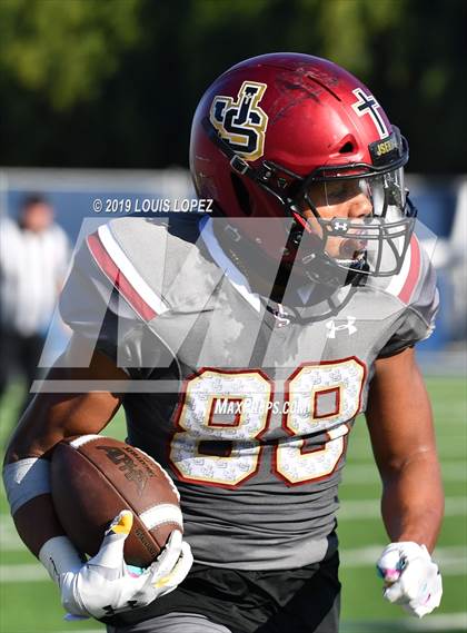 Thumbnail 3 in JSerra Catholic vs. Milton (Trinity League vs. USA Showcase) photogallery.