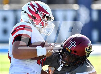 Thumbnail 1 in JSerra Catholic vs. Milton (Trinity League vs. USA Showcase) photogallery.