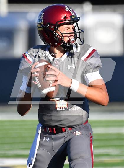 Thumbnail 1 in JSerra Catholic vs. Milton (Trinity League vs. USA Showcase) photogallery.