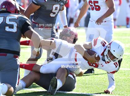 Thumbnail 2 in JSerra Catholic vs. Milton (Trinity League vs. USA Showcase) photogallery.