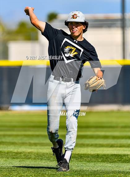 Thumbnail 2 in Gilbert @ Mesquite photogallery.