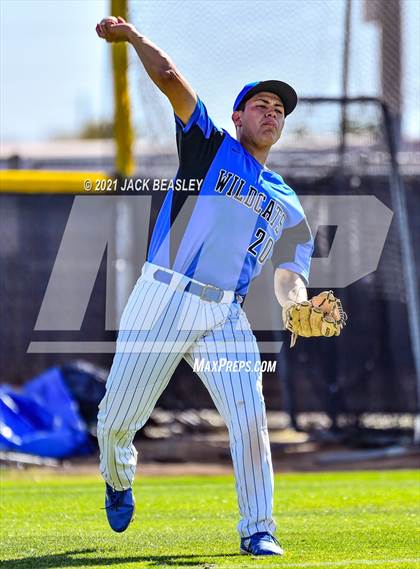 Thumbnail 3 in Gilbert @ Mesquite photogallery.