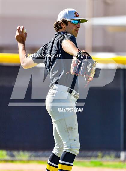 Thumbnail 2 in Gilbert @ Mesquite photogallery.