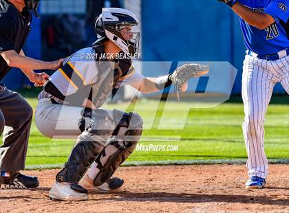 Thumbnail 1 in Gilbert @ Mesquite photogallery.
