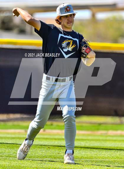 Thumbnail 1 in Gilbert @ Mesquite photogallery.