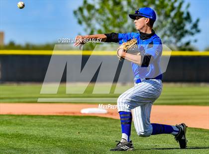 Thumbnail 3 in Gilbert @ Mesquite photogallery.