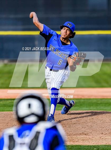 Thumbnail 3 in Gilbert @ Mesquite photogallery.