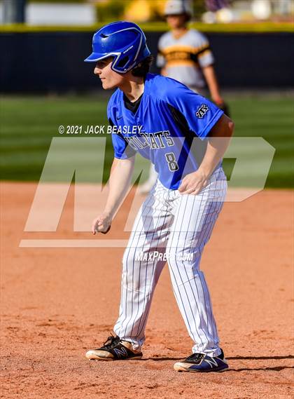Thumbnail 1 in Gilbert @ Mesquite photogallery.