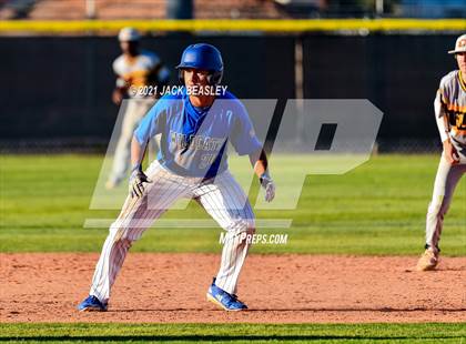 Thumbnail 1 in Gilbert @ Mesquite photogallery.