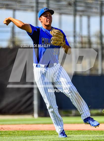 Thumbnail 3 in Gilbert @ Mesquite photogallery.