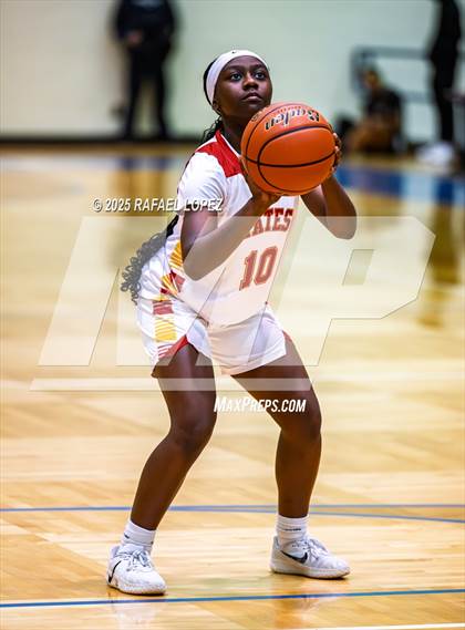 Thumbnail 1 in North Forest @ Yates photogallery.