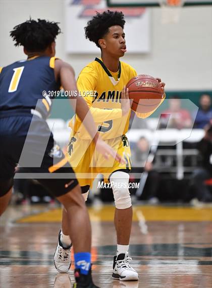 Thumbnail 3 in Rancho Christian vs. Damien (The Classic at Damien) photogallery.