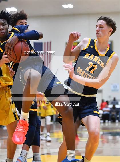 Thumbnail 2 in Rancho Christian vs. Damien (The Classic at Damien) photogallery.