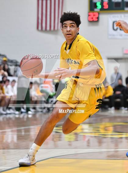 Thumbnail 2 in Rancho Christian vs. Damien (The Classic at Damien) photogallery.
