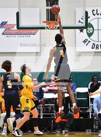 Thumbnail 1 in Rancho Christian vs. Damien (The Classic at Damien) photogallery.