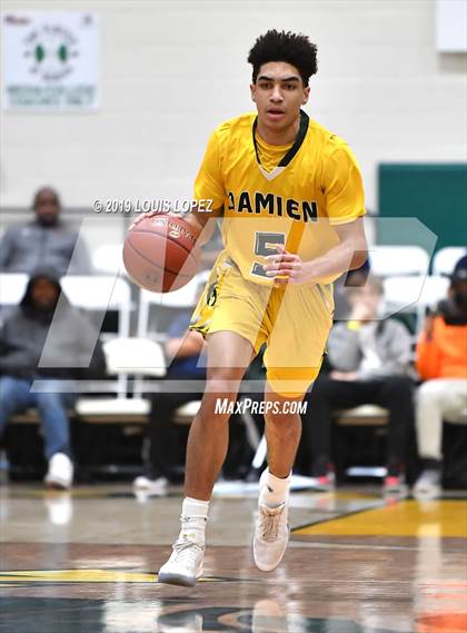 Thumbnail 2 in Rancho Christian vs. Damien (The Classic at Damien) photogallery.