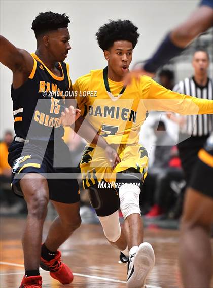 Thumbnail 1 in Rancho Christian vs. Damien (The Classic at Damien) photogallery.