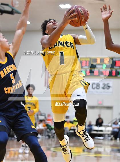Thumbnail 2 in Rancho Christian vs. Damien (The Classic at Damien) photogallery.