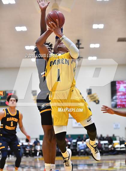Thumbnail 3 in Rancho Christian vs. Damien (The Classic at Damien) photogallery.