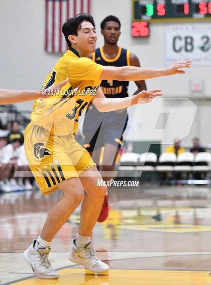 Thumbnail 2 in Rancho Christian vs. Damien (The Classic at Damien) photogallery.