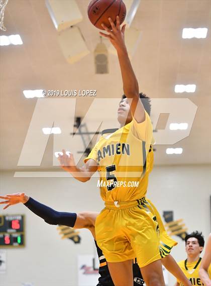 Thumbnail 1 in Rancho Christian vs. Damien (The Classic at Damien) photogallery.