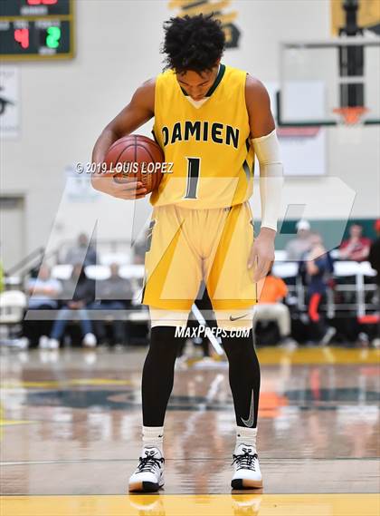 Thumbnail 2 in Rancho Christian vs. Damien (The Classic at Damien) photogallery.