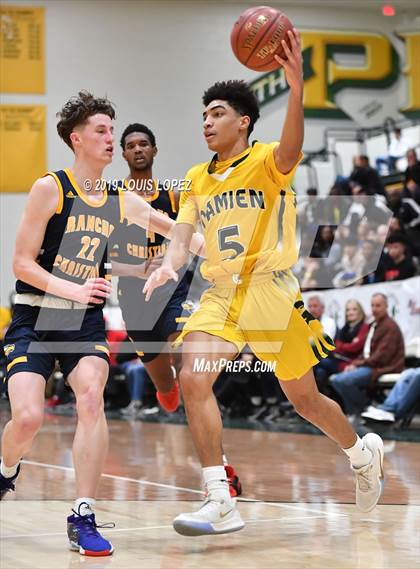 Thumbnail 3 in Rancho Christian vs. Damien (The Classic at Damien) photogallery.