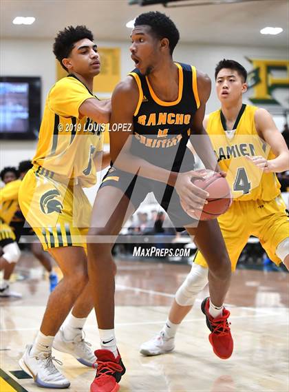 Thumbnail 2 in Rancho Christian vs. Damien (The Classic at Damien) photogallery.