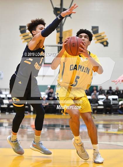 Thumbnail 3 in Rancho Christian vs. Damien (The Classic at Damien) photogallery.