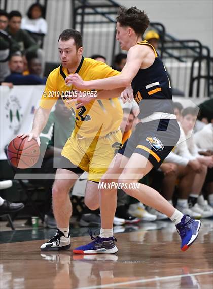 Thumbnail 1 in Rancho Christian vs. Damien (The Classic at Damien) photogallery.