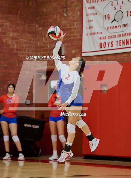 Thumbnail 2 in Indio vs Bishop Diego (CIF-SS D6 Round 1) photogallery.