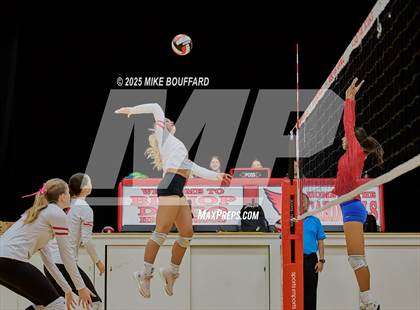 Thumbnail 2 in Indio @ Bishop Diego (CIF-SS D6 Round 1) photogallery.