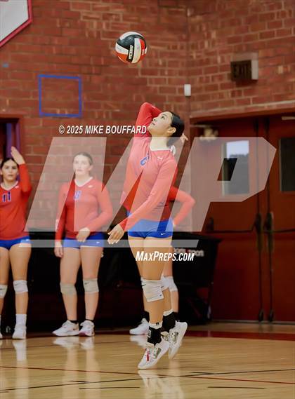 Thumbnail 1 in Indio @ Bishop Diego (CIF-SS D6 Round 1) photogallery.